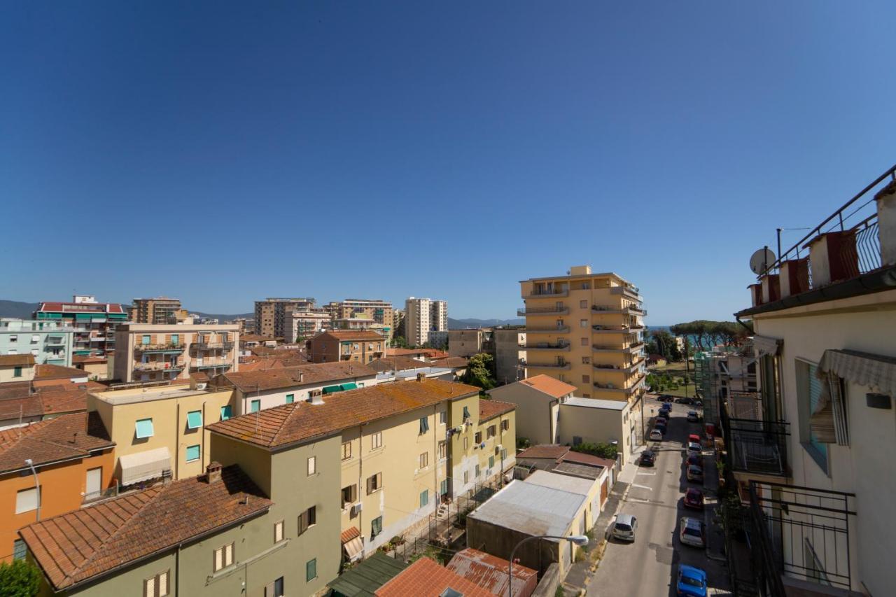 La Luna Nel Golfo - Appartamenti A Follonica Exteriör bild